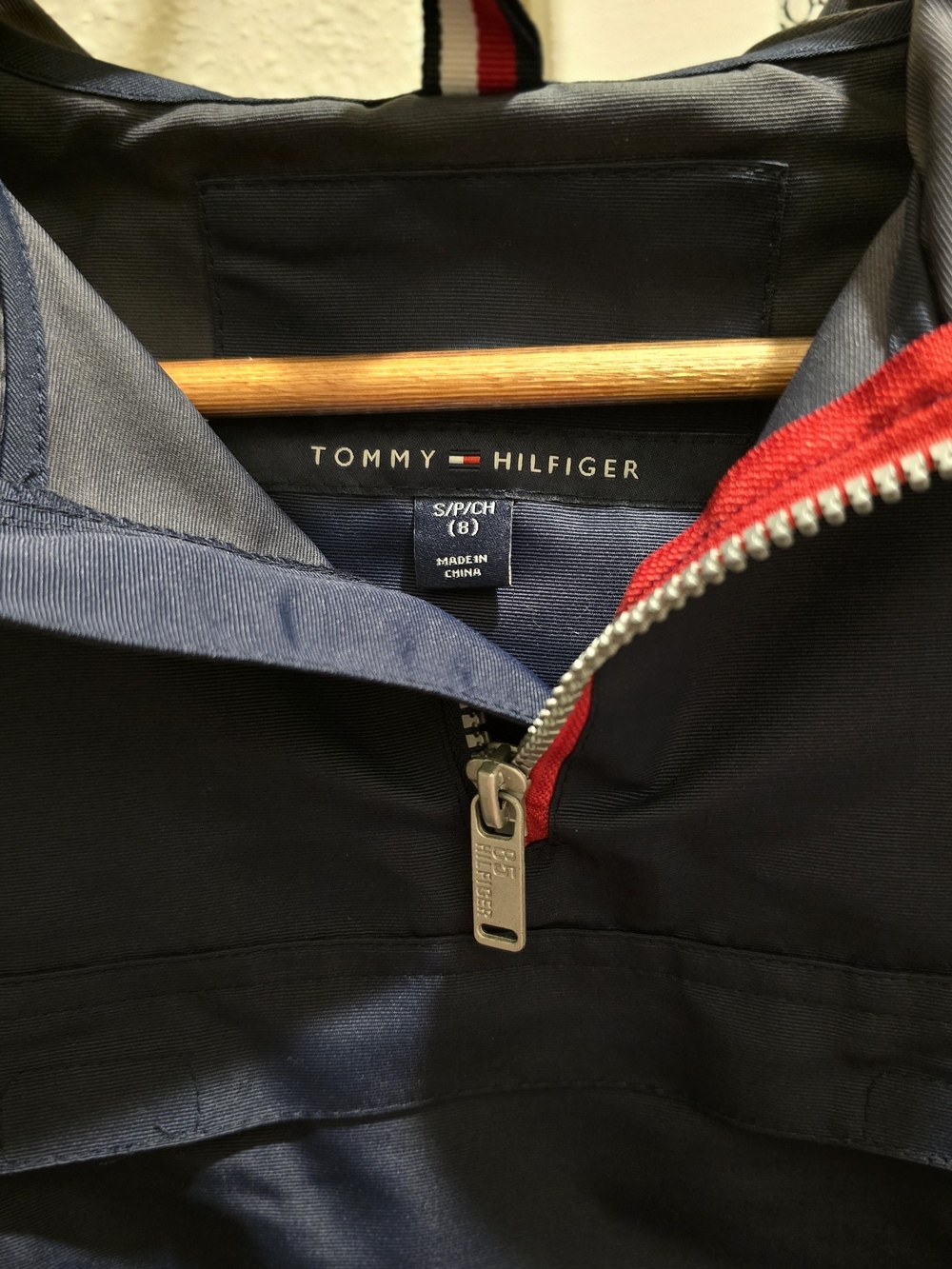 Kids Tommy Hilfiger Navy Packable Pullover Windbreaker with Red & White Details - Picture 2 of 6